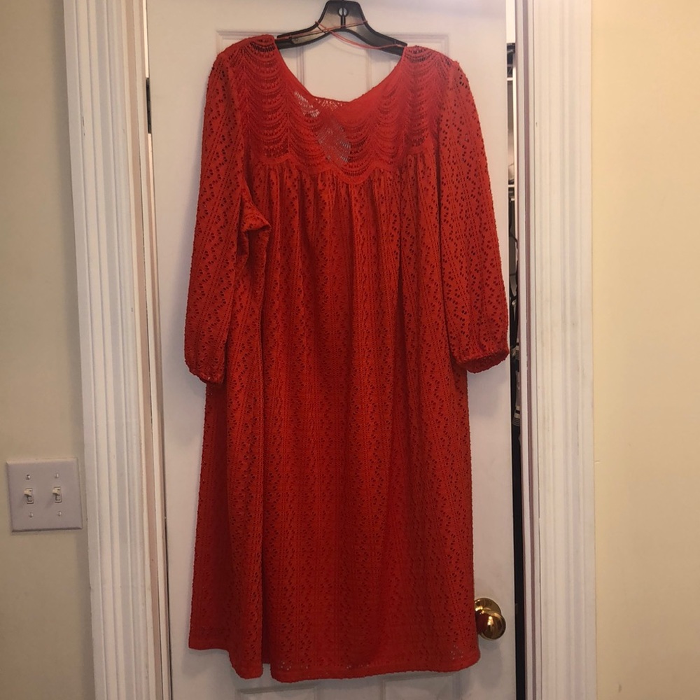 Orange/reddish dress